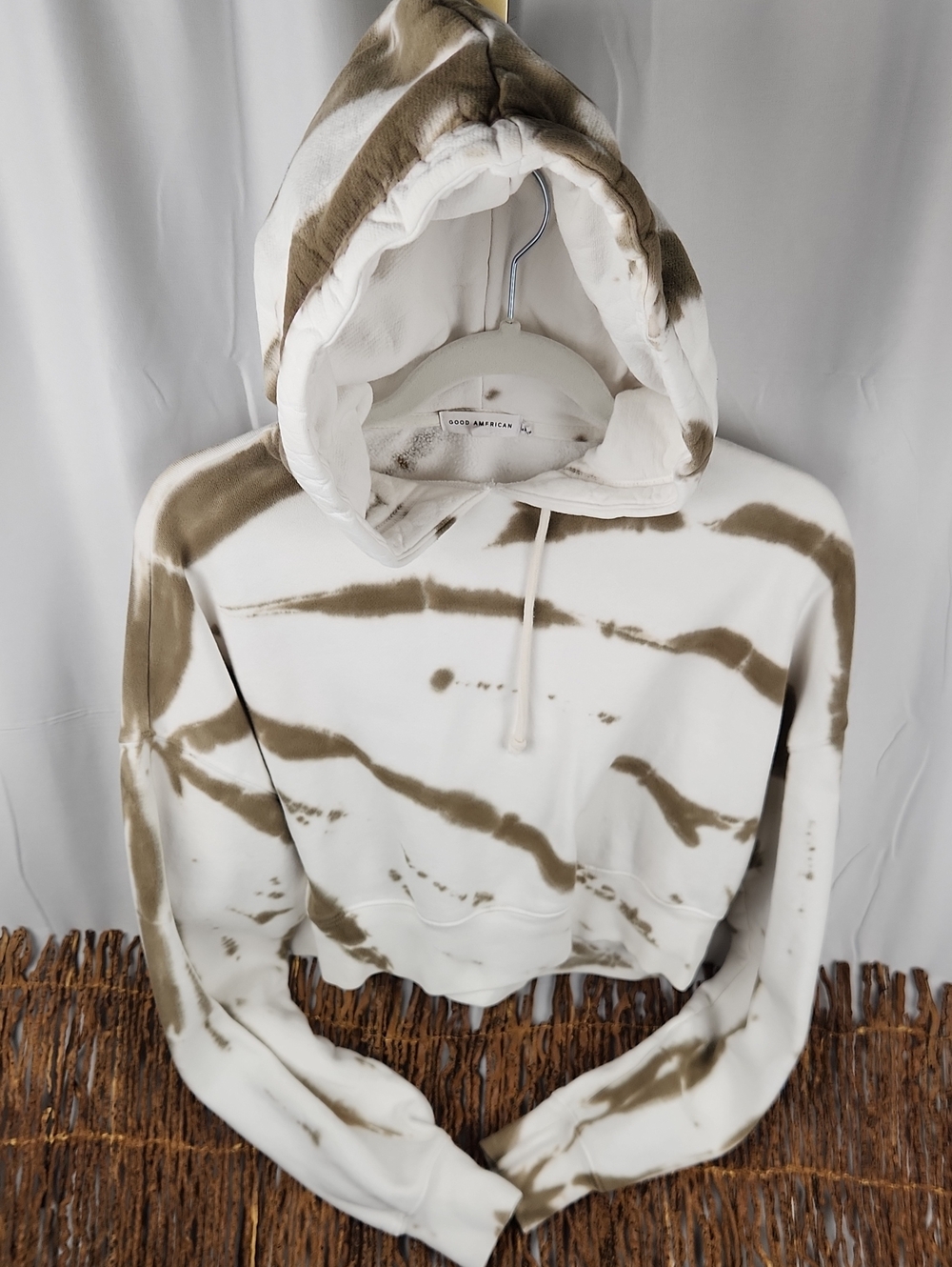 Good American White and Taupe Tie-Dye Cropped Hoodie Sz 2